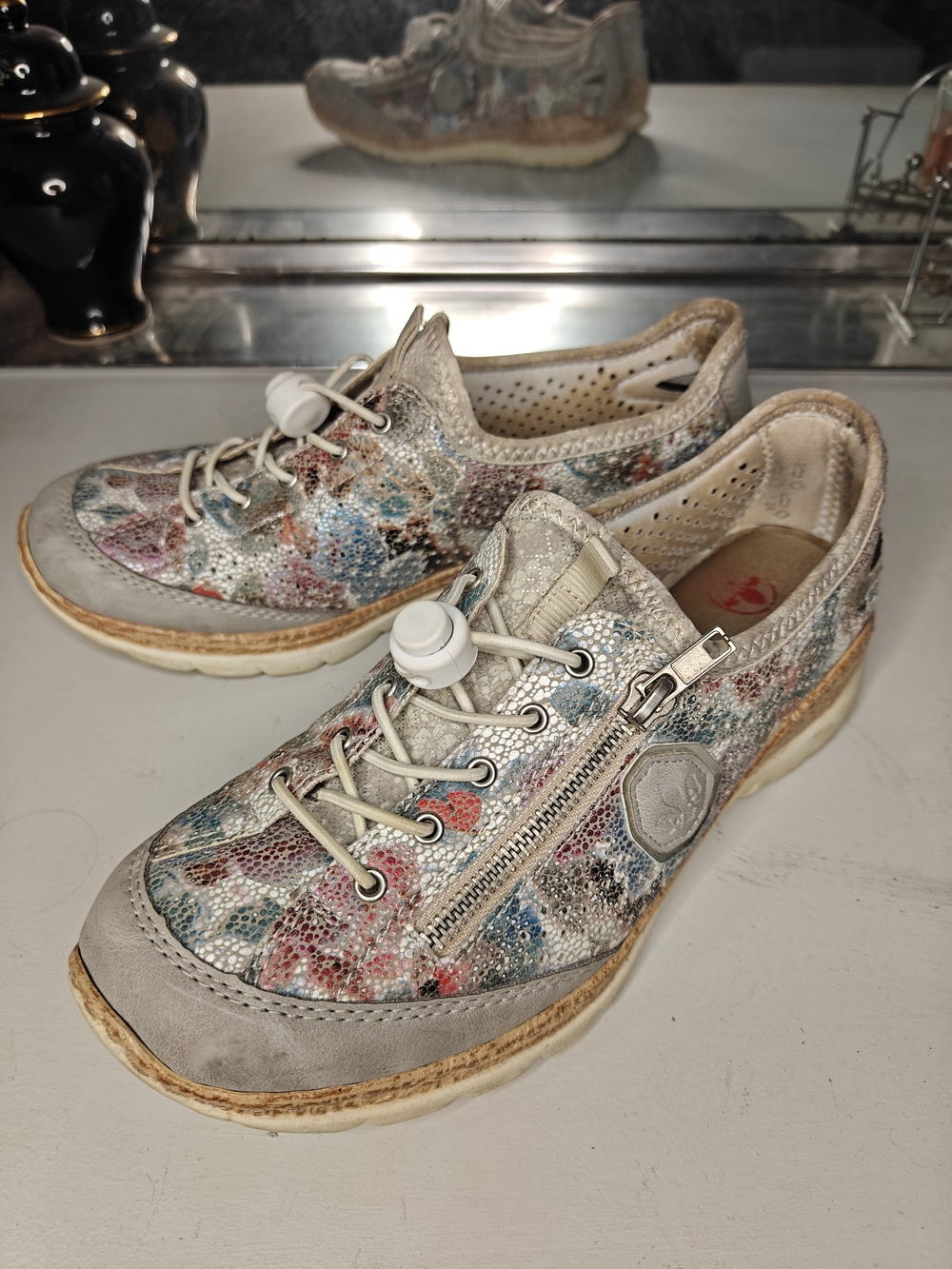 Rieker Women's Floral Lace-Up Athletic Sneakers in Taupe - Picture 2 of 3